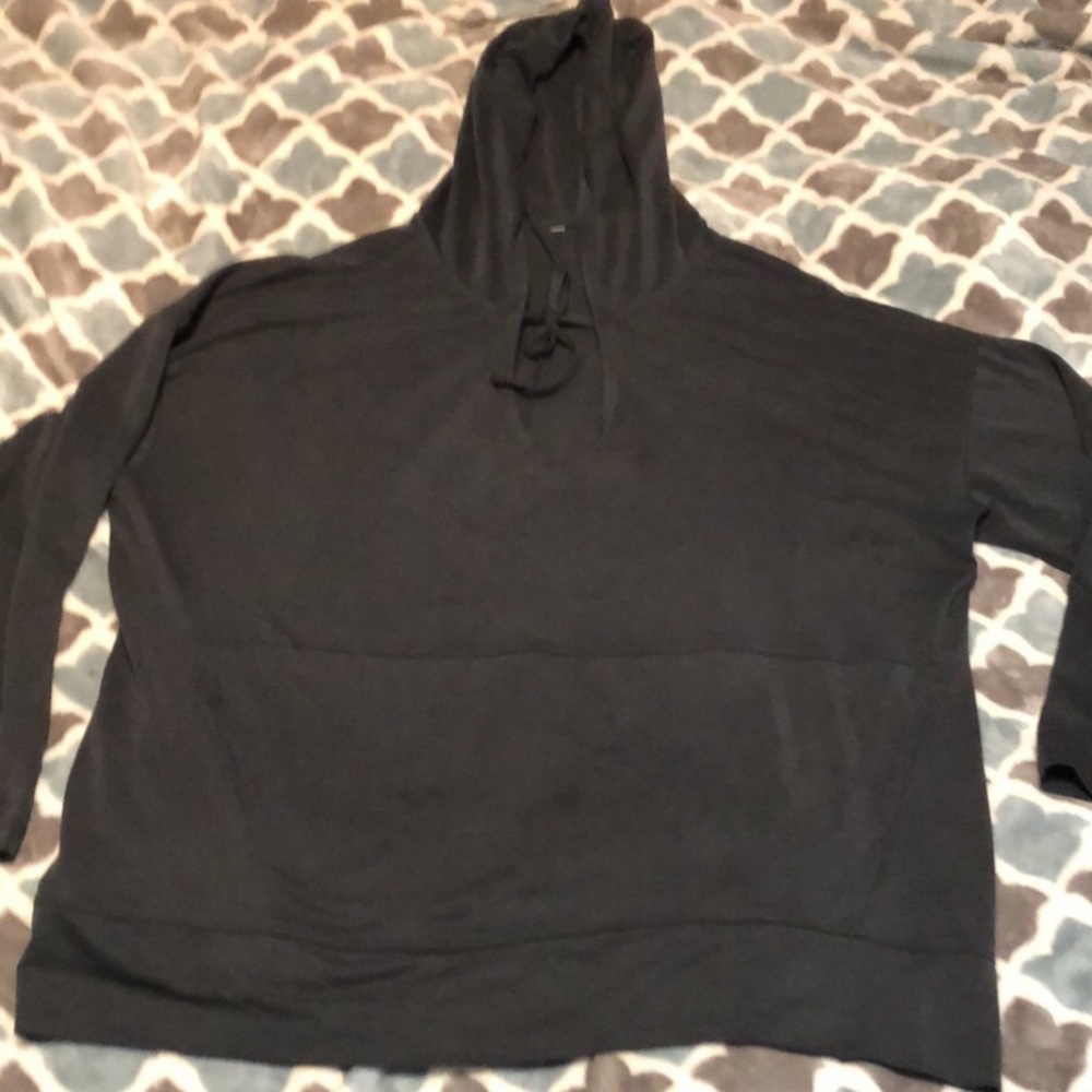 ✨2/$75 ✨ Fabletics buttery soft hoodie